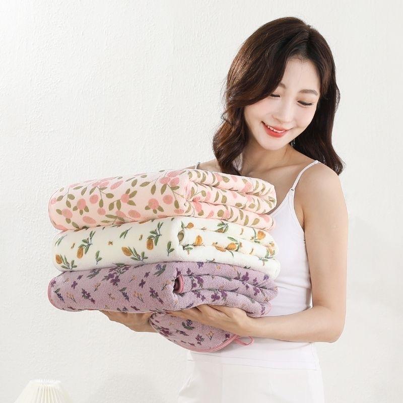 Floral Bath Towel Soft and Super Absorbent Bath Towel