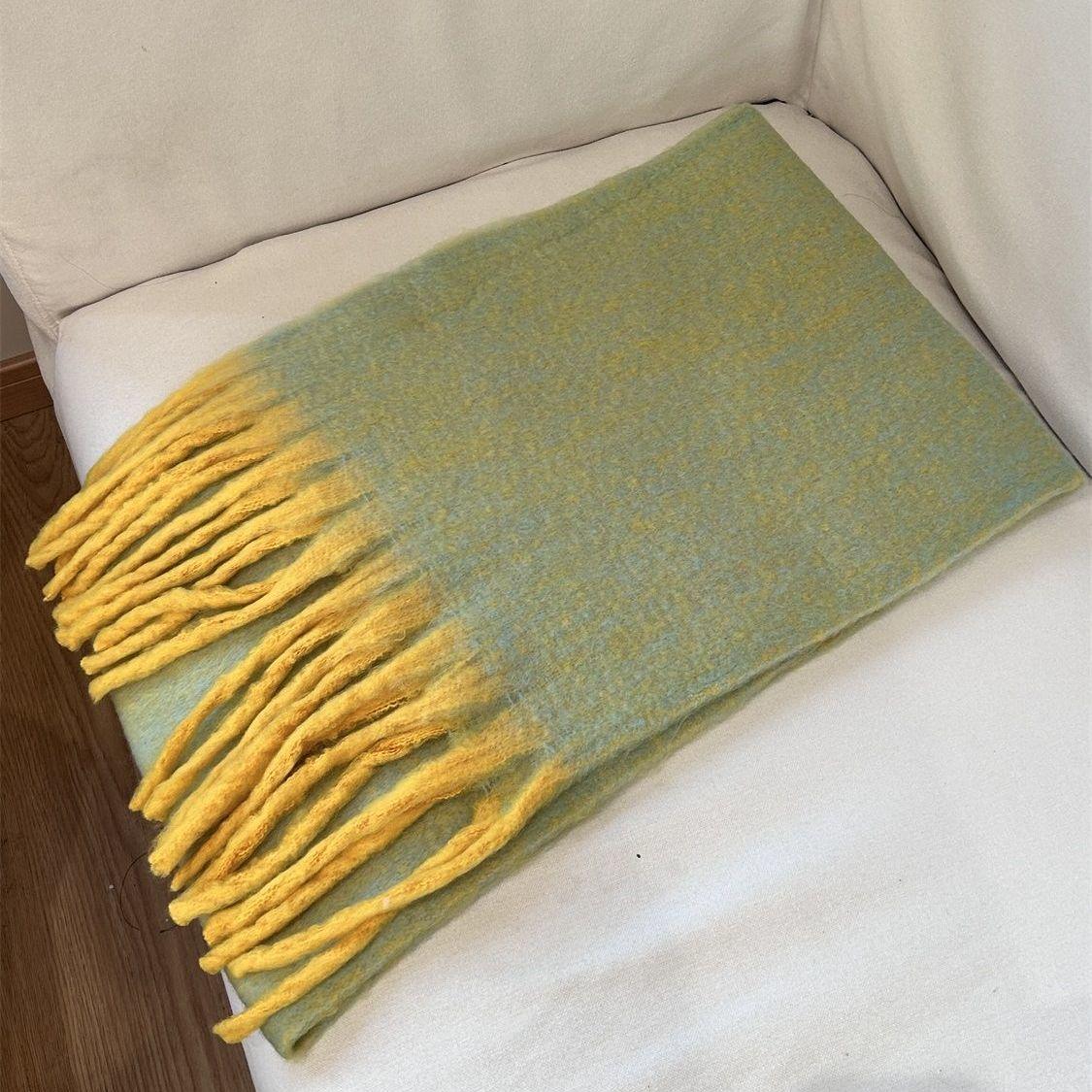 

Фэнтези Двухцветный шарф Зимняя утолщенная мохеровая шаль с бахромой Модный нишевый парный универсальный утеплитель для шеи