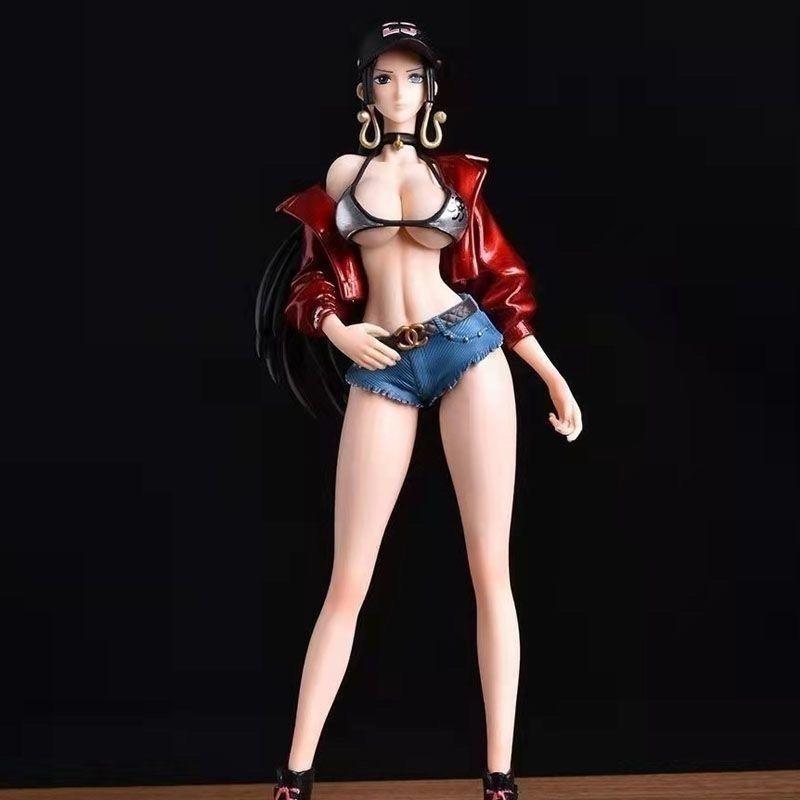 Pirates Gk Action Figures Pps Trendy Brand Namei Robin Lady Street Fashion Series Scale Ratio Model Desktop Decorative Ornaments Anime Toys  Playsetss