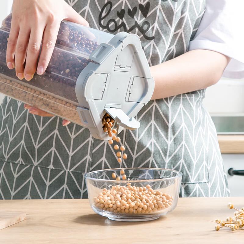 Chang Baosen 4-Compartment Cereal & Grain Storage Container