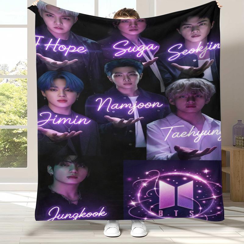 Modische B-BTS Kpop Flanelldecke, Ultraweiche Warme Plüschdecke für Zuhause Schlafzimmer Bett Sofa Abdeckung Büro Camping Picknick Geschenk