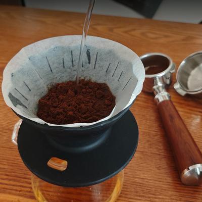 Praktischer Pour-Over-Kaffeefilter Einfach zu bedienender Kaffeetropfer Kaffeezubereitungswerkzeug Handaufgussfilter für Kaffee