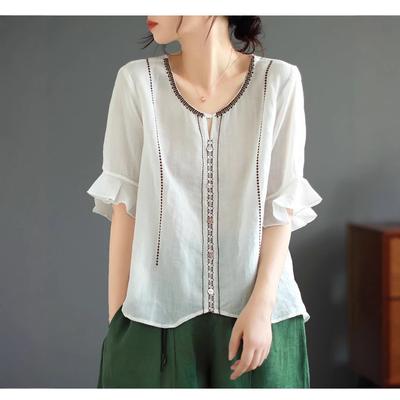 Cotton and Linen Literary Retro Five-point Sleeve Cotton Linen V-neck T-shirt for Women Loose Slim and Versatile Embroidered Top