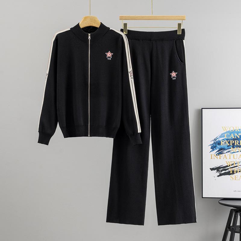 A New Autumn Casual Set Featuring A Letter Zipper Top with A Tie and Long-sleeved Knitted Two-piece