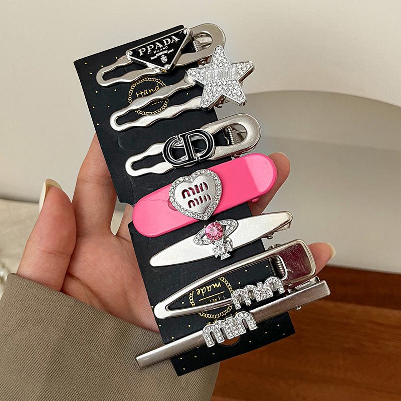 Silver Rhinestone Pentagram Hairpin: Y2K Cool Style Bangs Side Clip