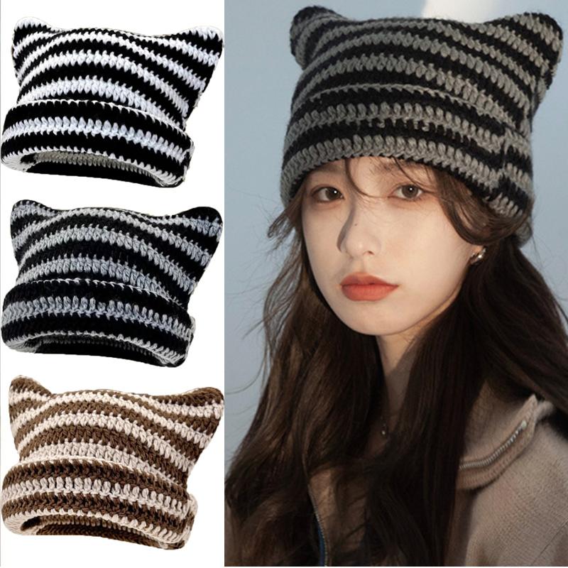 Cappelli Berretto a Maglia Y2K con Orecchie da Gatto Carine per Donna Invernali Caldi a Righe Coreani Punk Gotici Streetwear Cappello a Secchiello Fatto a Mano all'Uncinetto