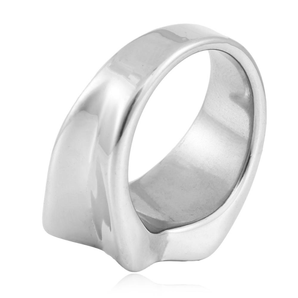 European and American Vintage Floral Embossed Pattern Titanium Steel Five-star Flower Ring Jewellery