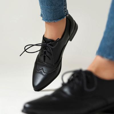 Pointed Toe Women's British Patchwork Retro Brogue Shoes Spring Vintage Lace-up Square Low Heels Pumps Big Size 43