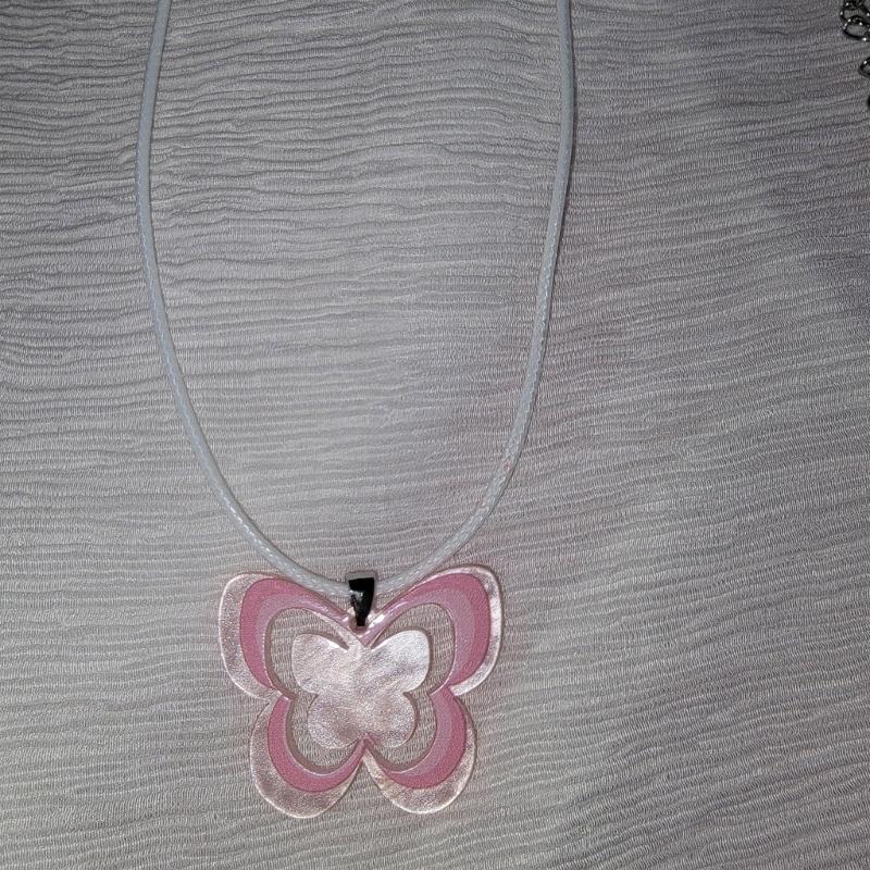 Charming Countryside Style Butterfly Necklace Acrylic Butterfly Charm Clavicle Chain Crystal Cord Choker Jewelry Gift