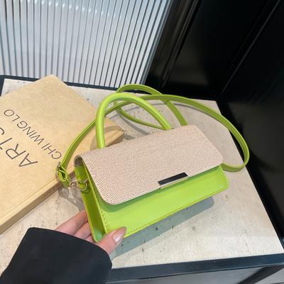2025 New Temperament Fashion Design Single Shoulder Crossbody Foreign Style Solid Color Retro Bag Cover Portable Texture Crossbody Bag Bag