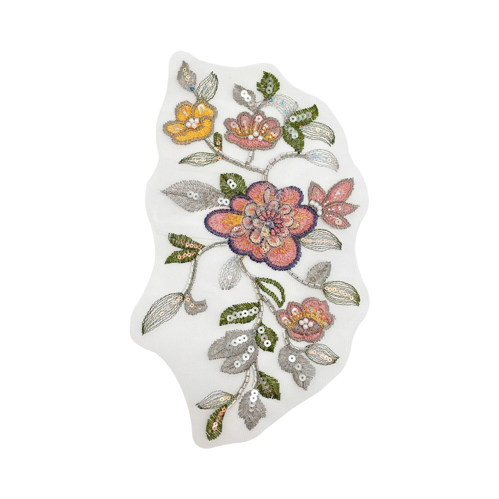 

Exquisite Beaded Sequins Flower Embroidery Cloth Sticker Fashionable Three-Dimensional Flower Decoration Accessories Cheongsam Hanfu Lace Decal H2228 Type C