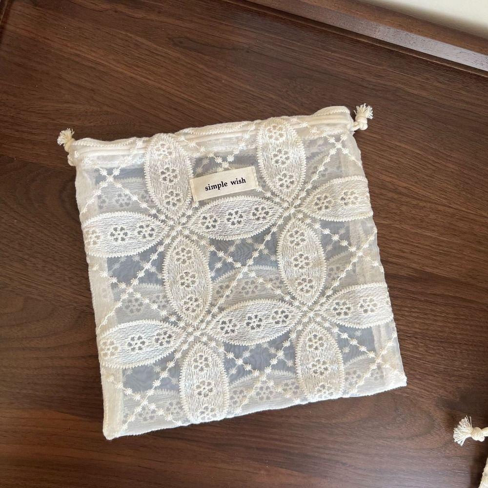 Retro Embroidery Flower Drawstring Pouch Hollow Out Cute String Bags Cosmetics Bag