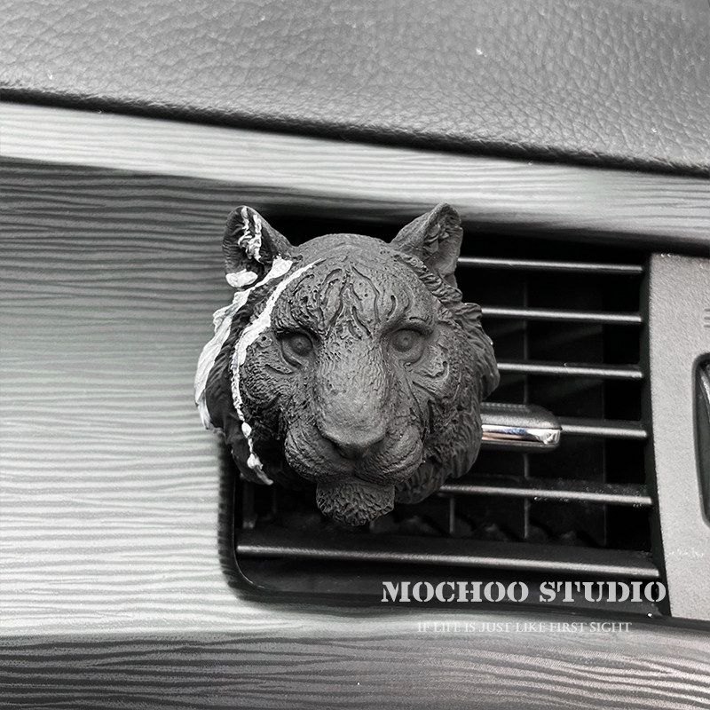 

Car Perfume with a Unique Black Tiger Design, High-End Air Vent Aroma Diffuser Clip, Creative Car Accessory, Creative Gift for Men, Aroma Stone Black Tiger