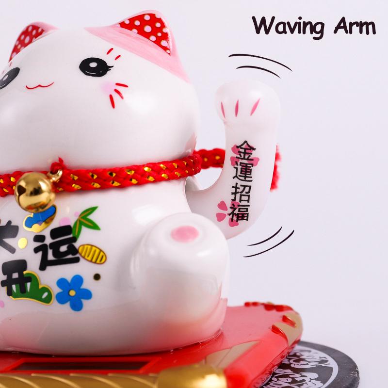 Gatto Fortunato Ceramica Alimentato a Energia Solare Maneki Neko Braccio Ondulante Gatto che Invita la Fortuna con Tappetino Auto Decorazione Scrivania Fascino Regalo