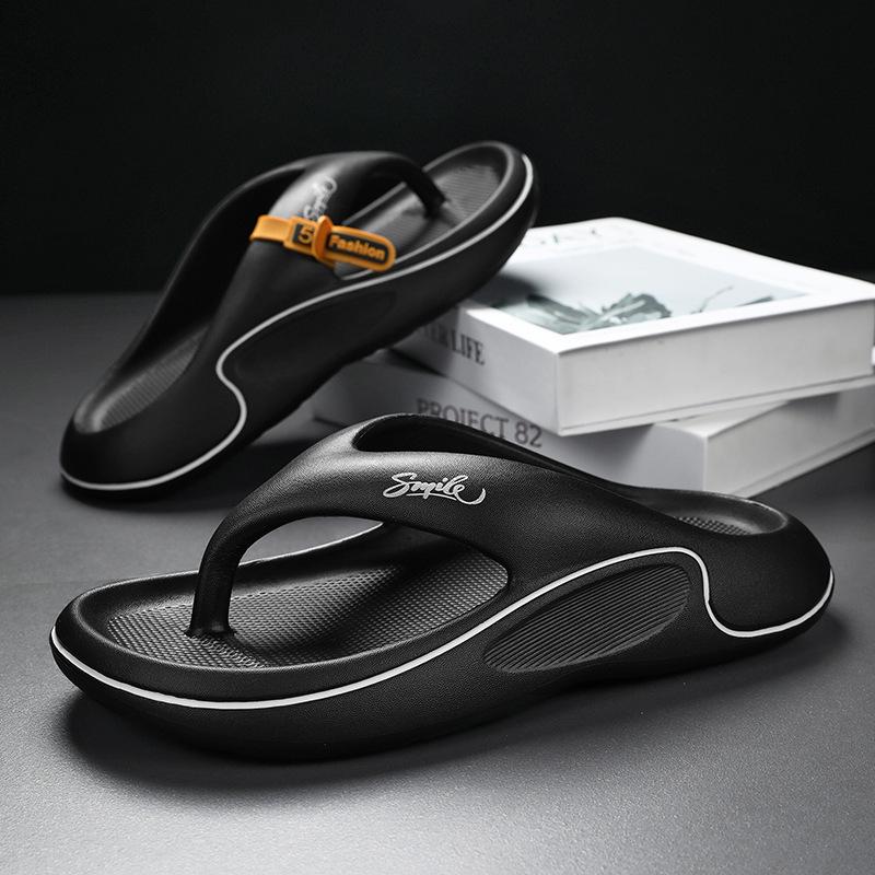 Couple's Flip Flops 2025 Summer New Pinch Toe Sandals Fashion Casual Beach Slippers Outdoor Soft Sole EVA Slippers for Men Women