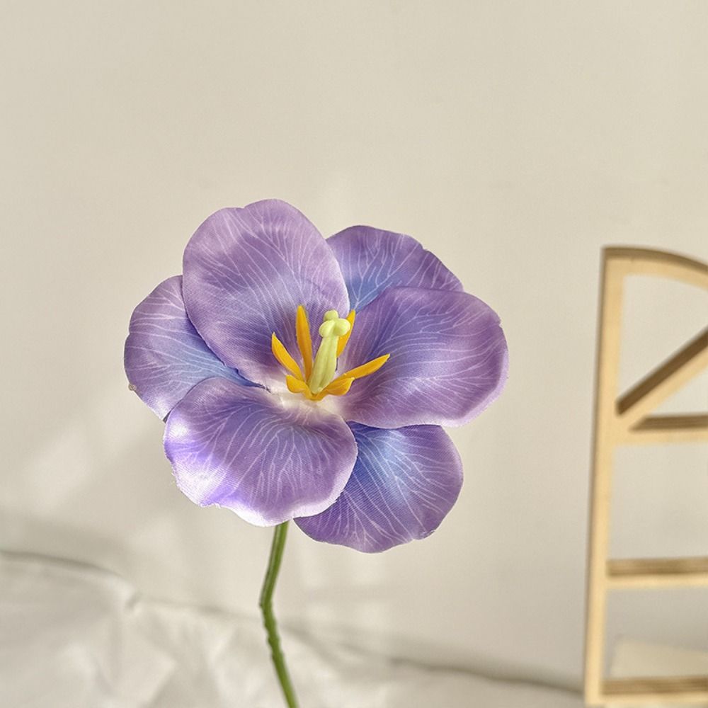 White Fake Flowers Tulip Single Stem Wedding Bouquet Flowers  Indoor Decoration