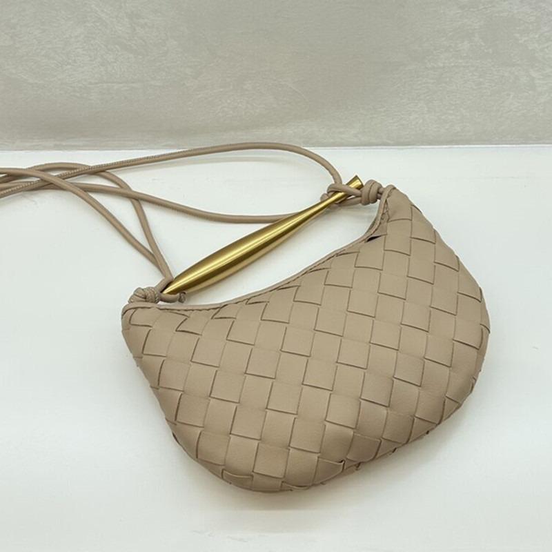 Кожаная универсальная сумка для сардин, плетеная сумка, женская, с высококлассным ощущением, портативная сумка-пельмень, новая наплечная сумка-мессенджер