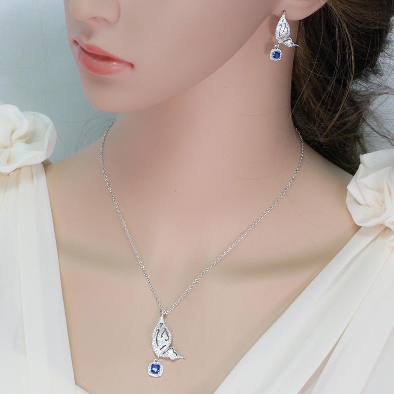 Butterfly Zircon Set, Environmentally Friendly Copper Electroplated Platinum Pure Needle Earrings Necklace Two-Piece Chain.