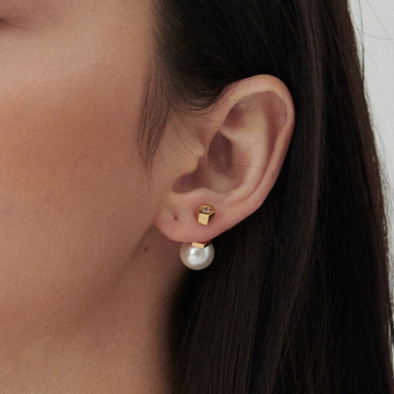 

hyeres-lor H Edition Silver (C) 2Way Pearl Piercing 10mm HL6E32615C9XXX Single (half-tone)