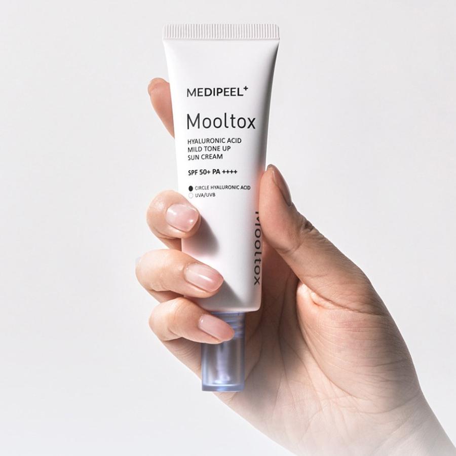 Medipeel Krem przeciwsłoneczny Mooltox Mild Tone-Up z kwasem hialuronowym 50g
