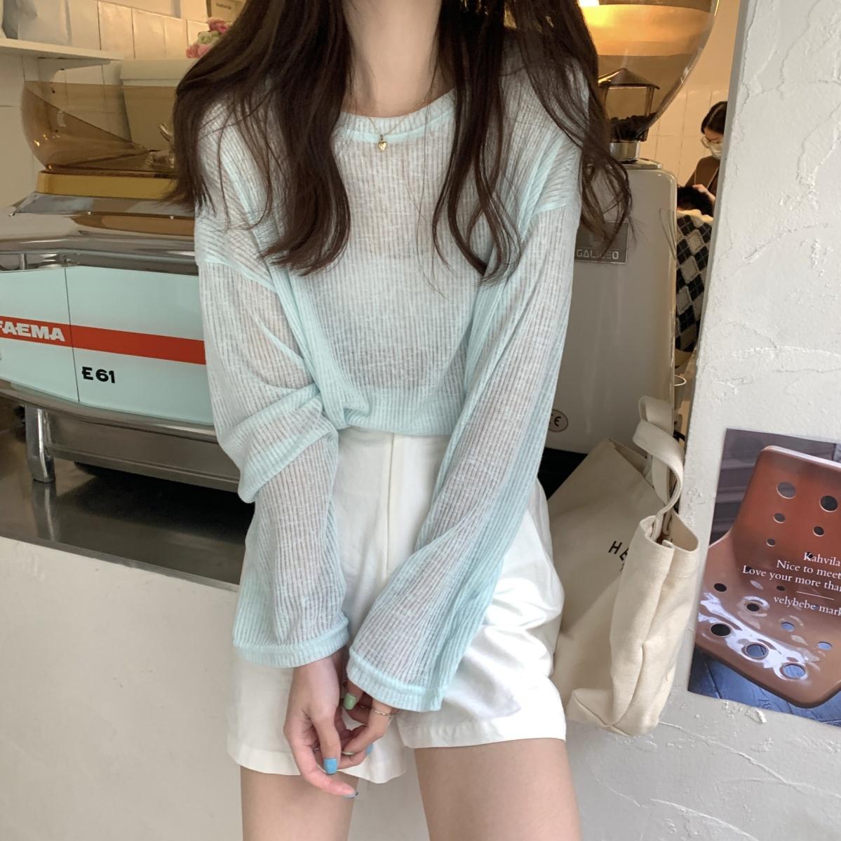 

Солнцезащитная рубашка с длинными рукавами, тонкий стиль для девочек, простая и свободная футболка для женщин, летняя базовая нишевая топ-тенденция M зелёный