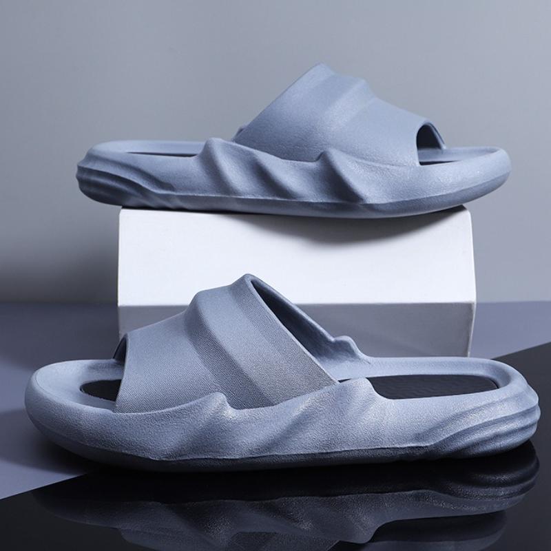 Summer Men Slippers Platform Slip on Soft Sandals Home Mute Slippers Outdoor Walk Beach Holiday Casual Sandals for Men Sandalias