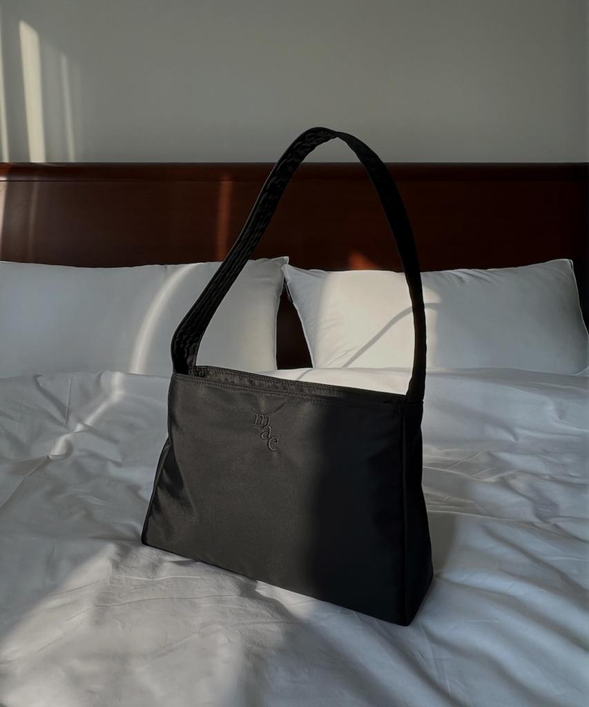 Mucu And Ebony Comfy Bag _ Black