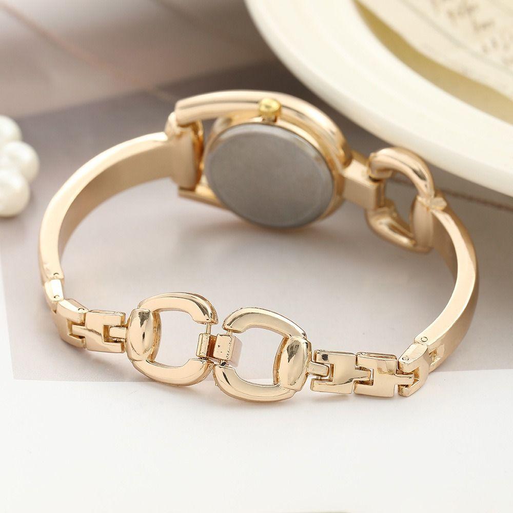 Vintage Round Bracelet Watch Button Design Luxury Ladies Watch Metal Elegant Wristwatch Women