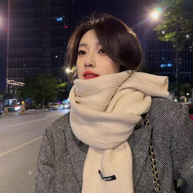 Women's 2024 High-End Wool Knit Winter Scarf: Warm, Versatile, Thick, Solid Color Neck Gaiter for Couples and Students