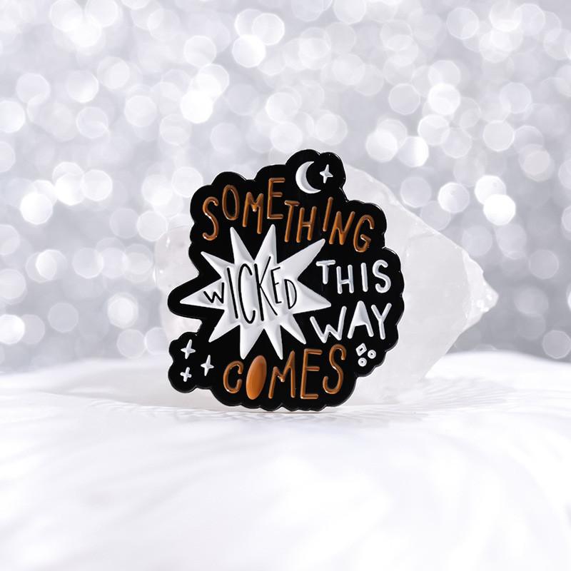 Fashionable Colorful Letter Brooch Pin With Durable Enamel Coating For Statement Accessory