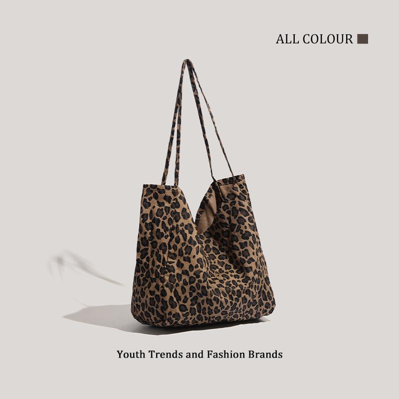 Leopard print canvas bag new fashion portable shoulder mommy messenger bag
