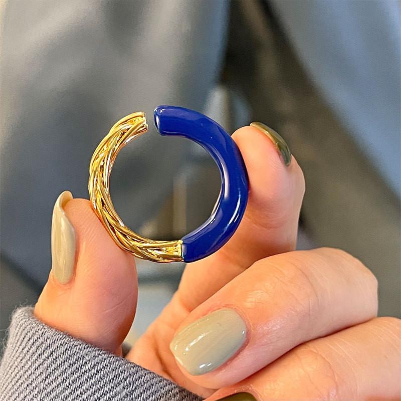 925 Crafted Beautifully Silver Ring With Unique Interlaced Geometric Design