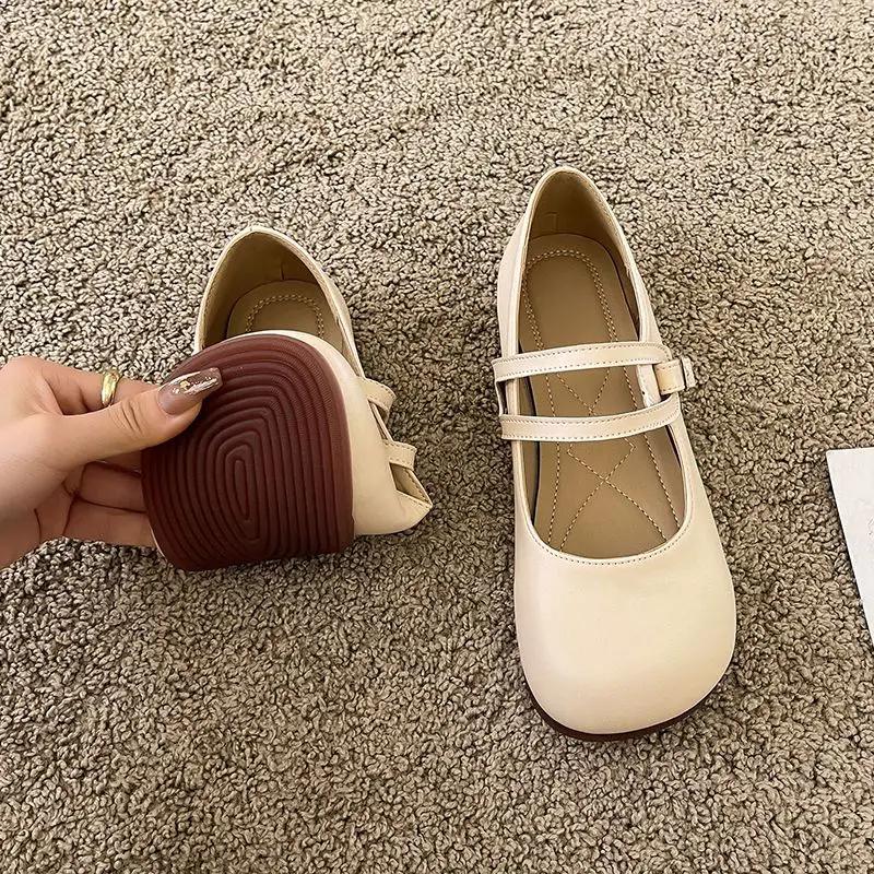 Round Toe Shoes for Women 2025 Gothic White Mary Jane Flats Ladies Summer Footwear Moccasins Black Japanese Style Lolita Cute