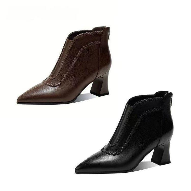 Pointed short boots autumn and winter new British style niche personality thin velvet leather boots simple temperament cotton boots leather boots