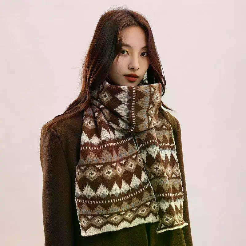 Women's Winter Jacquard Knitted Scarf Retro Thickened Warm Woolen Scarf Fashion Scarf