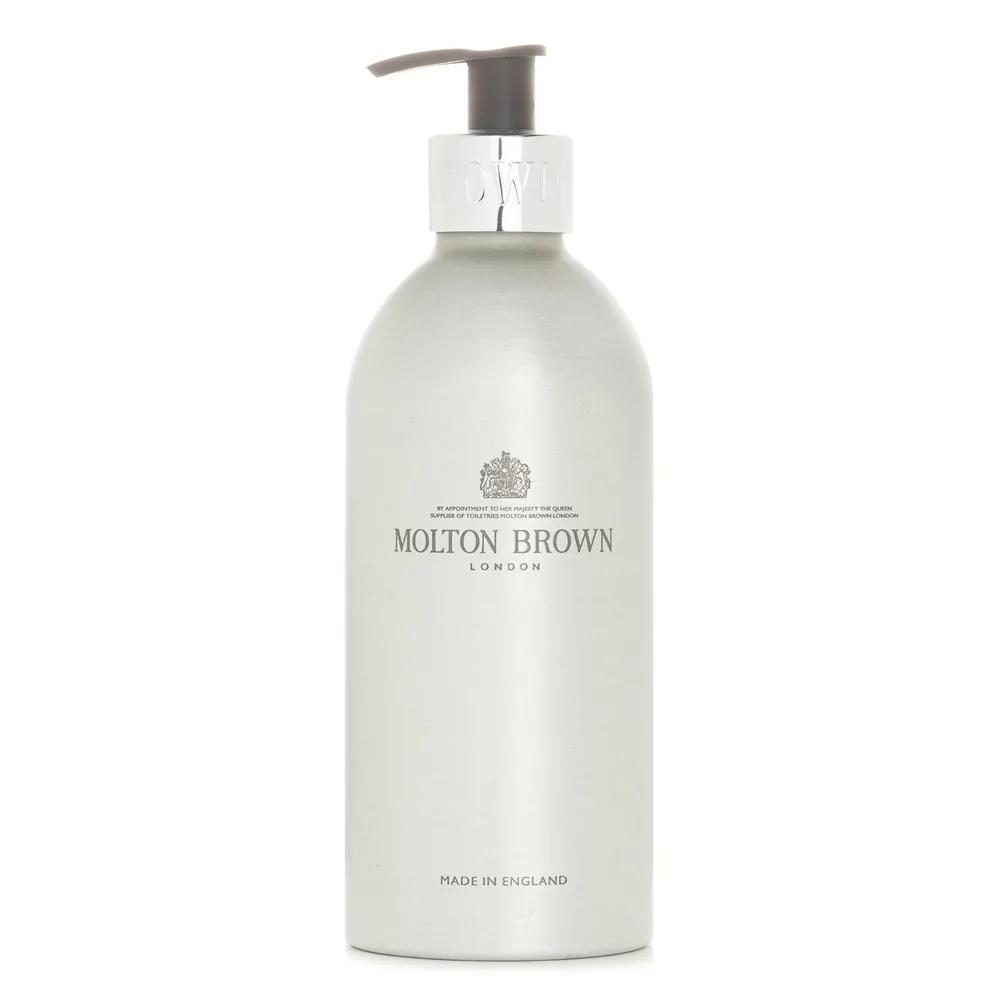 Infinite Bottle Heavenly Ginger Lily Bath and Shower Gel 400ml