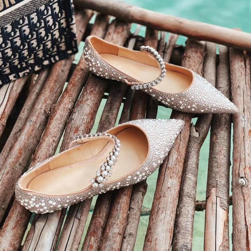 Luxury Brand Women Rhinestone Pumps Pointed Toe Heel String Bead Wedding Shoes Women Elegant Design High Heels Ladies Pumps