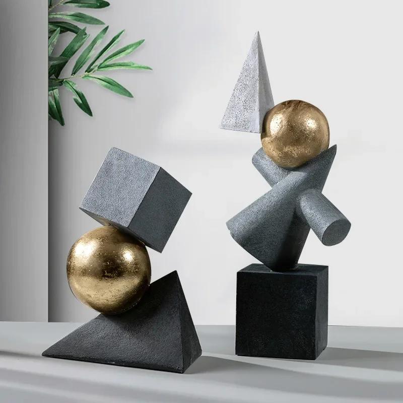 Pryskyřičné řemesla Geometrická abstraktní socha Facetované sošky Trojúhelníkové zlaté koule Dekorativní figurky Domácí dekorační doplňky