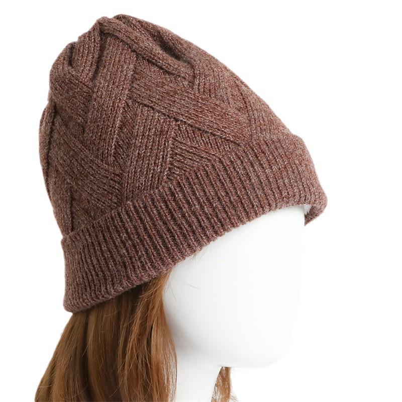 Solid color knitted wool hat men's and women's autumn and winter warm ear protection hat sweet pullover hat wool hat versatile