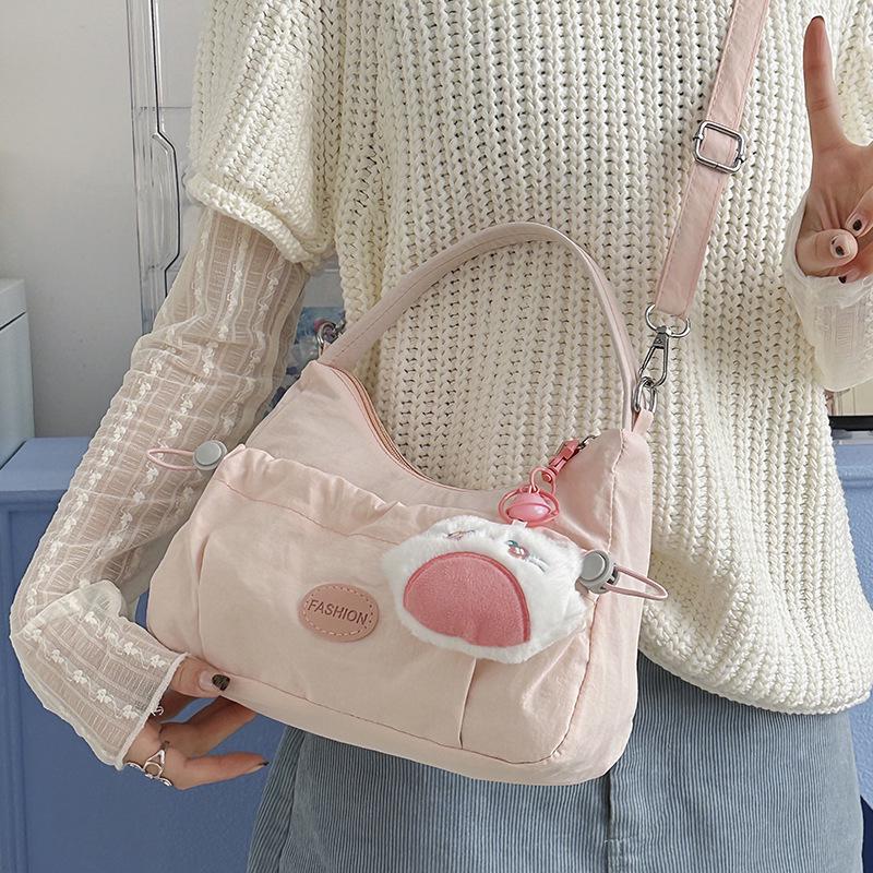 Niche Dumpling Bag: Stylish, High-Quality Casual Crossbody with Girly Design