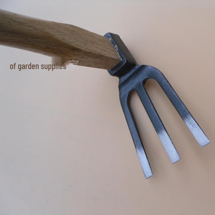 Kujoki No. 7 Forged Small Hoe with Wooden Handle - Durable Gardening Tool for Planting Flowers & Vegetables