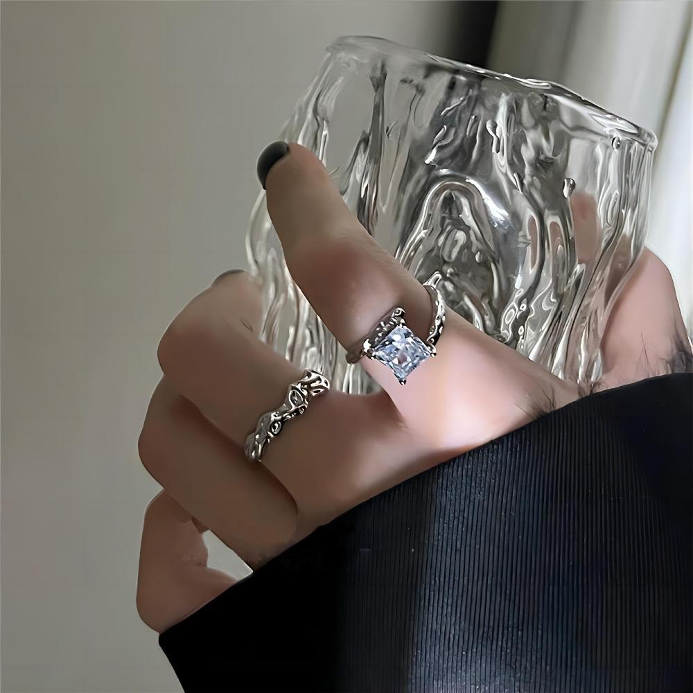 Ring Does Not Fade Niche Design Ins Opening Female High-end Sense Retro Cold Pearl Shell Versatile Irregular