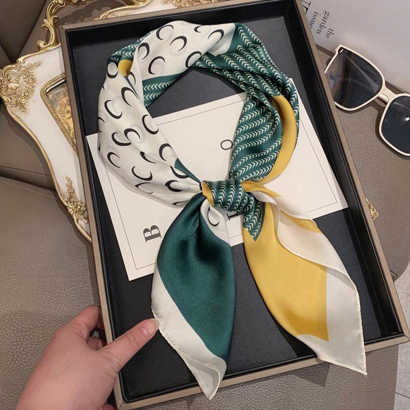 Luxus Design Druck Seide Quadratisches Tuch Für Frau Weiches Satin Haarband Nackenbinde Kopf Hijab Stirnband Foulard Taschenbänder Geschenk Büro