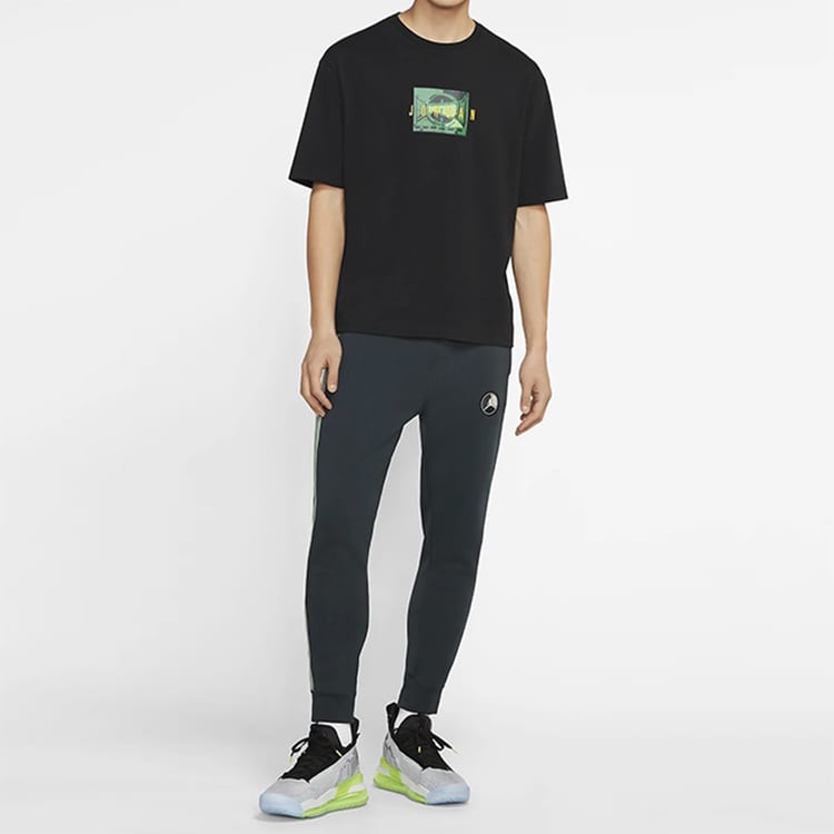 Jordan T Shirts Men's Crew Neck Moderate Straight Fit CJ6222-010