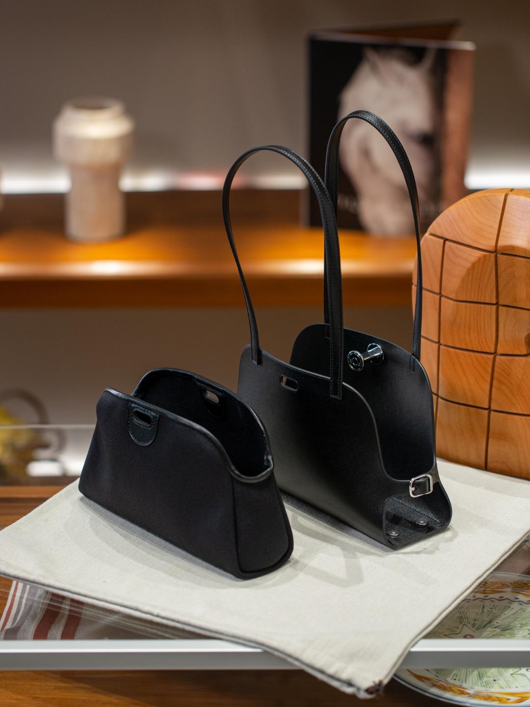 

Top-layer Cowhide Connection Will Launch Bags For And 2025 Large-Capacity Casual Bags Timely Launch Of Hundreds Of Single Leather Bag Underarm Styles 26x16x9CM чёрный