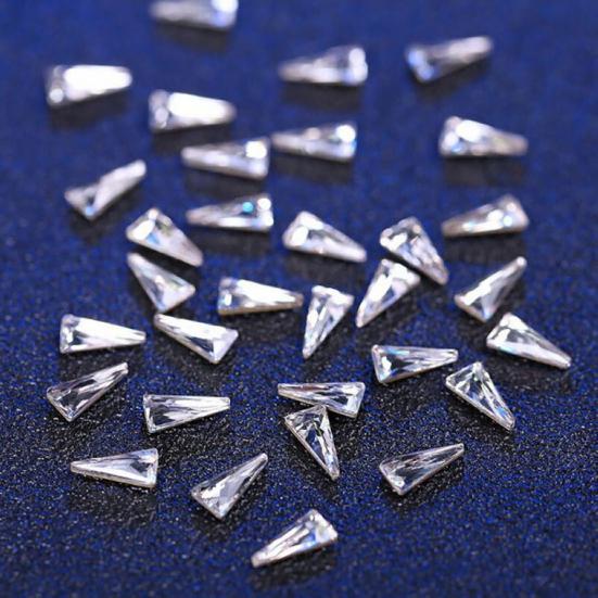 10 Stücke Frauen Dreieck Nail art Spitze Glänzenden Strass DIY Dekoration Maniküre Kit