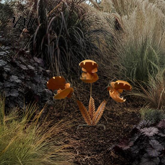 Artistic Soil Insert for Garden Pots Venus Flytrap Stake, Metal Carnivorous Plant Yard Art Ornament, Funny Fantasy Landscape Decor Outdoor Lawn Patio
