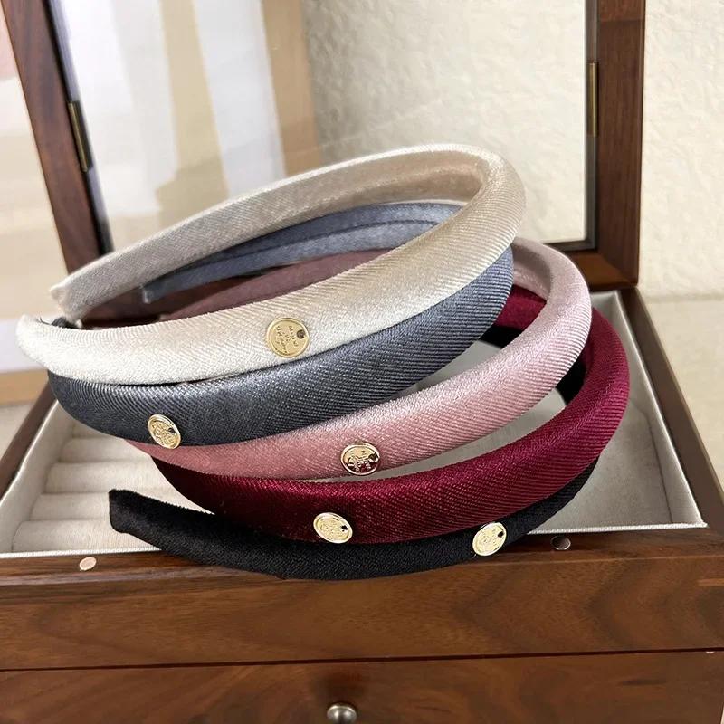 Retro Velvet Textured Gold Label Headbands for Woman Girl Temperament Hair Hoop Simple Colorful Hair Bands Fashion New Headdress