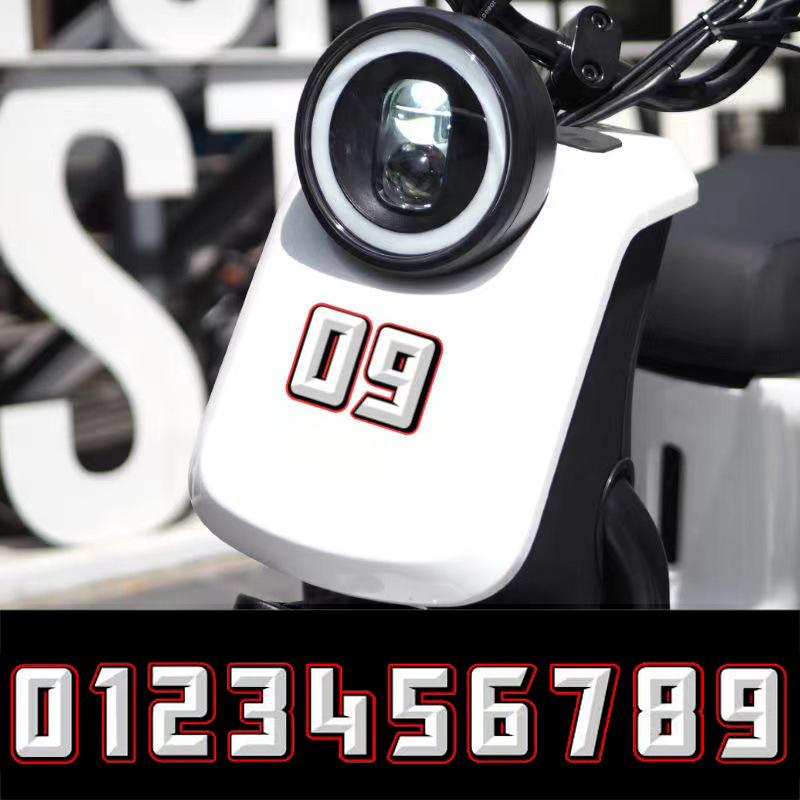 Motocyklové doplňky Samolepka Styling auta a nálepky 0 až 9 Kreativní arabská čísla Závodní číslo Helma Závodní vinylové nálepky