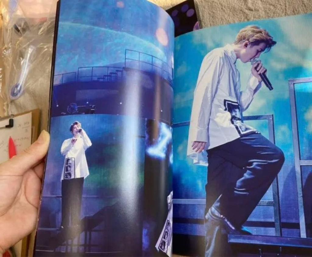[USED] BTS (Bangtan Boys) / 2017 BTS THE WINGS TOUR LIVE